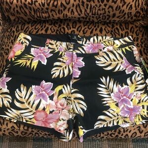 Volcom floral print shorts, size 31